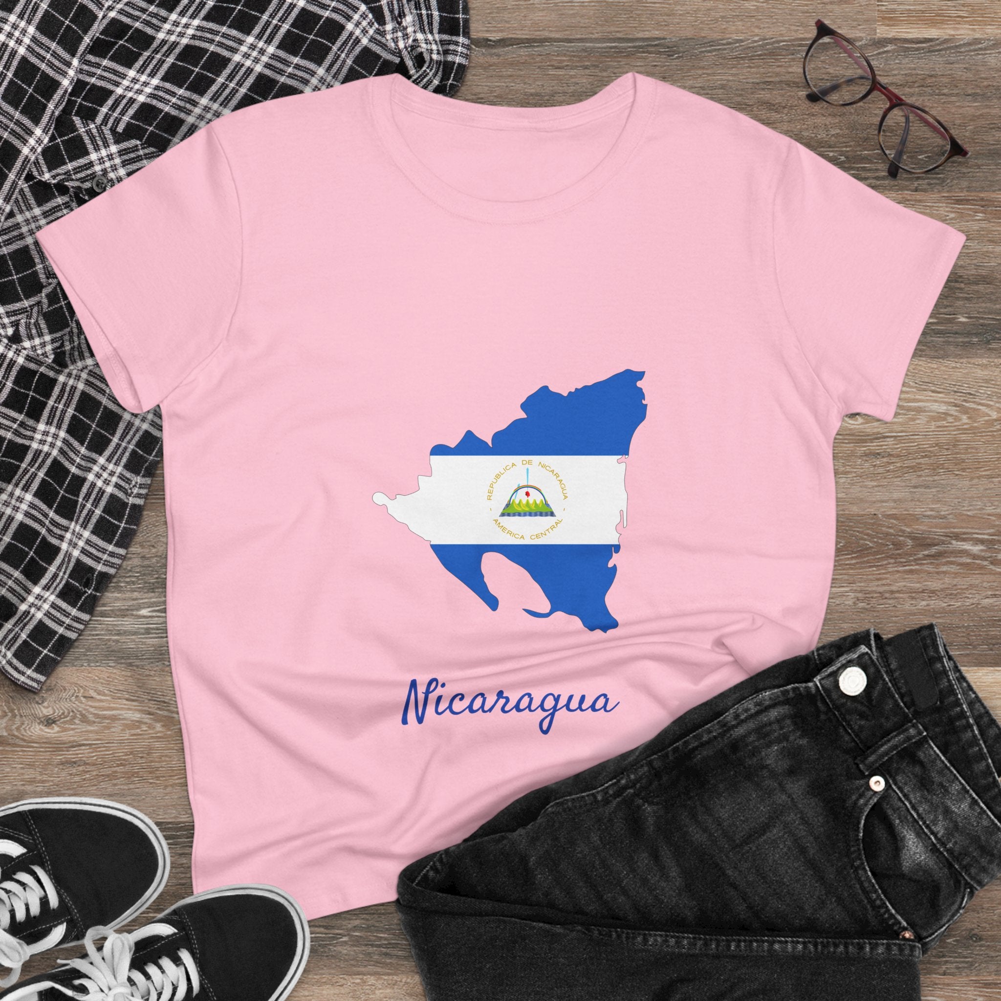 ALGÓDON DE MEDIO GROSOR Camiseta de Mujeres Nicaragua Diseño Nicaragua
