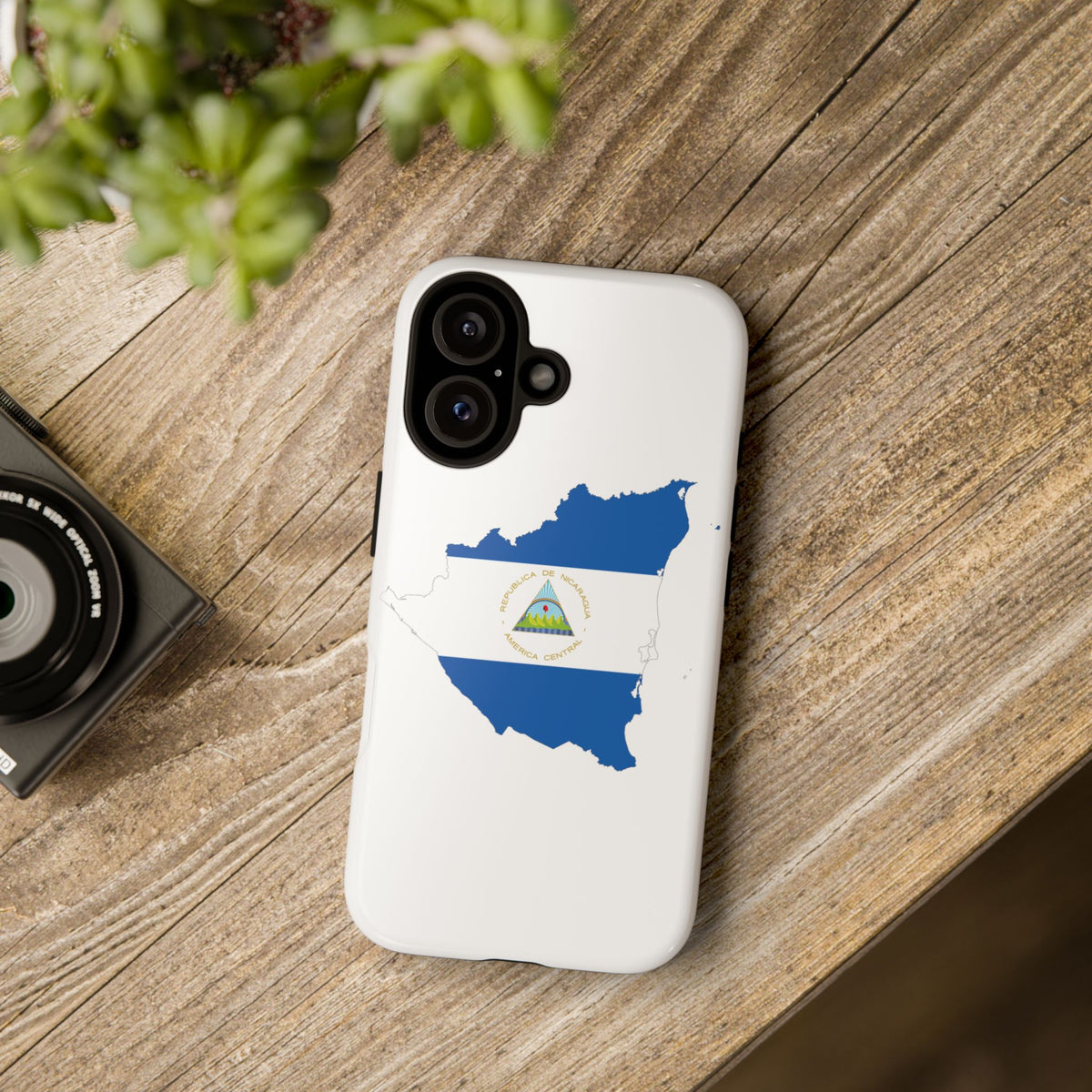 Funda para el móvil iPhone 16 silueta Nicaragua