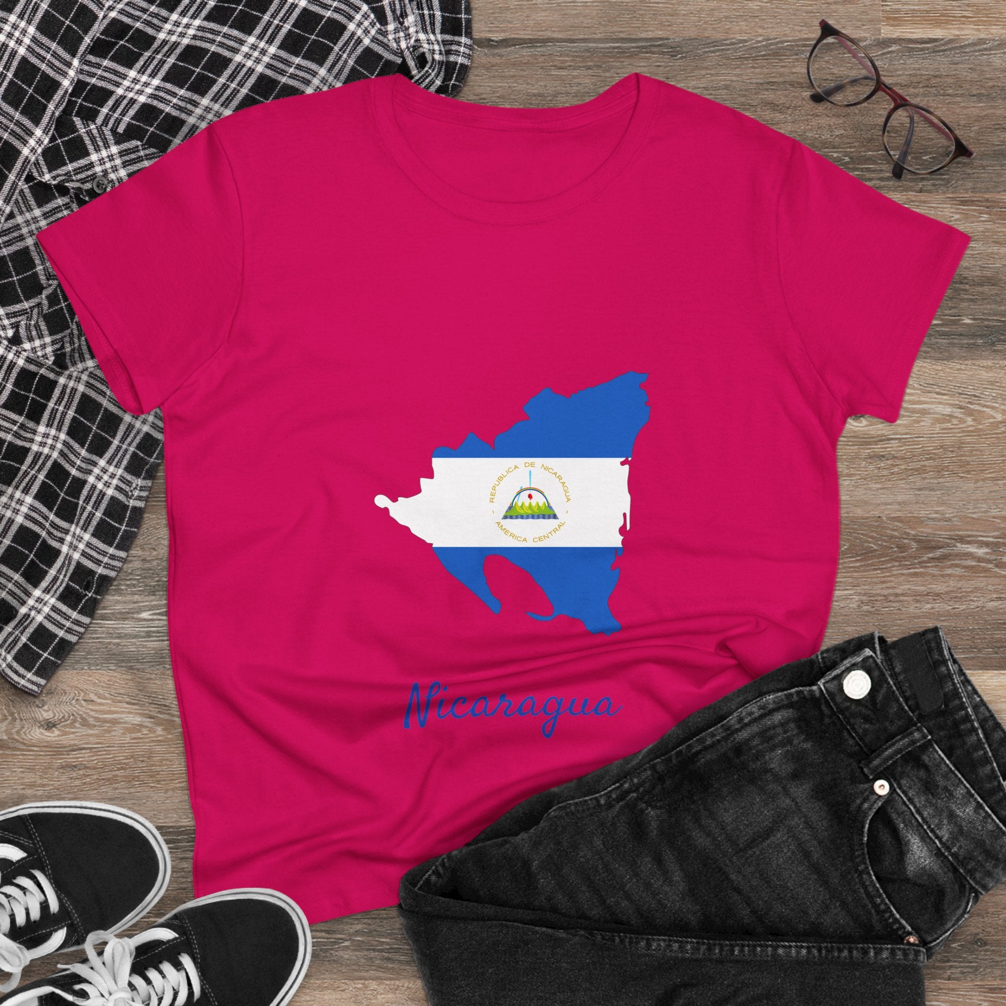 ALGÓDON DE MEDIO GROSOR Camiseta de Mujeres Nicaragua Diseño Nicaragua