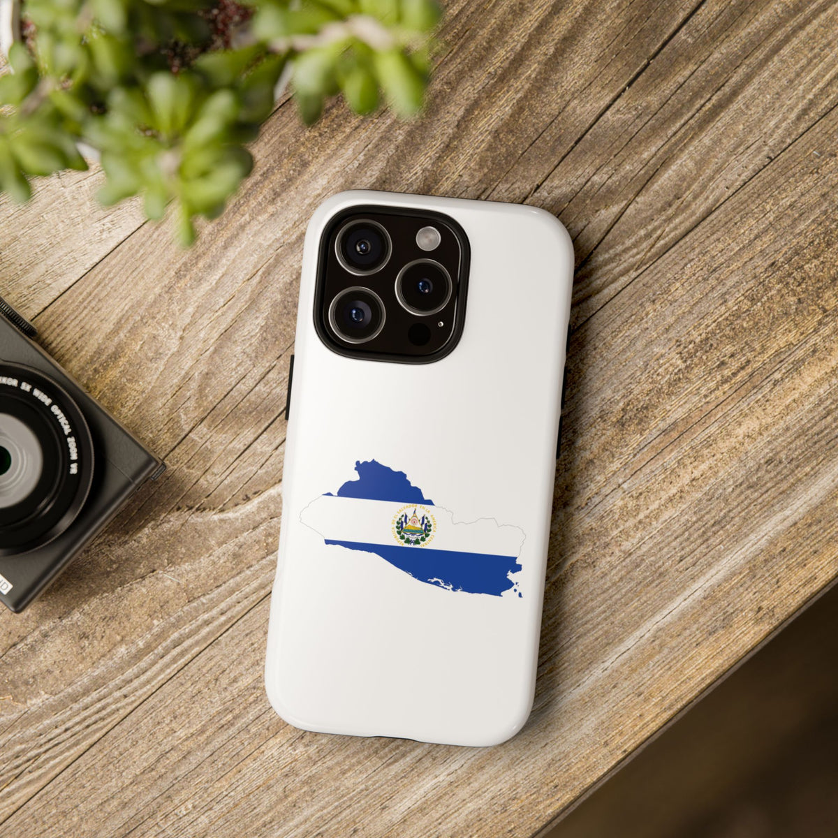 Funda para el iPhone 16 silueta El Salvador